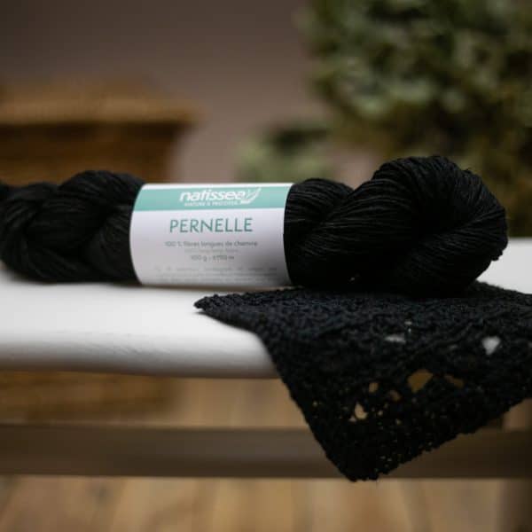 Pernelle Noir, fil végétal à tricoter 100 % chanvre