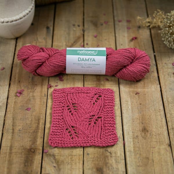 Damya Framboise, fil végétal à tricoter en chanvre et coton bio