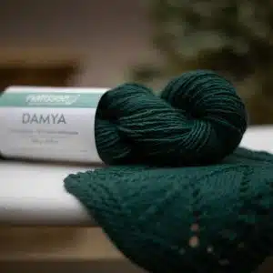 Damya Vert foret, fil végétal à tricoter en chanvre et coton bio