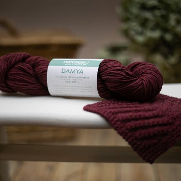 Damya Bordeaux, fil végétal à tricoter en chanvre et coton bio