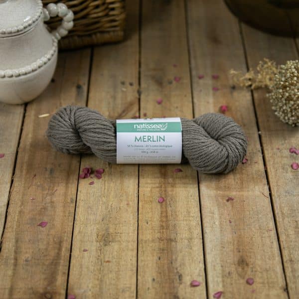 Merlin Taupe, fil végétal à tricoter en chanvre et coton bio
