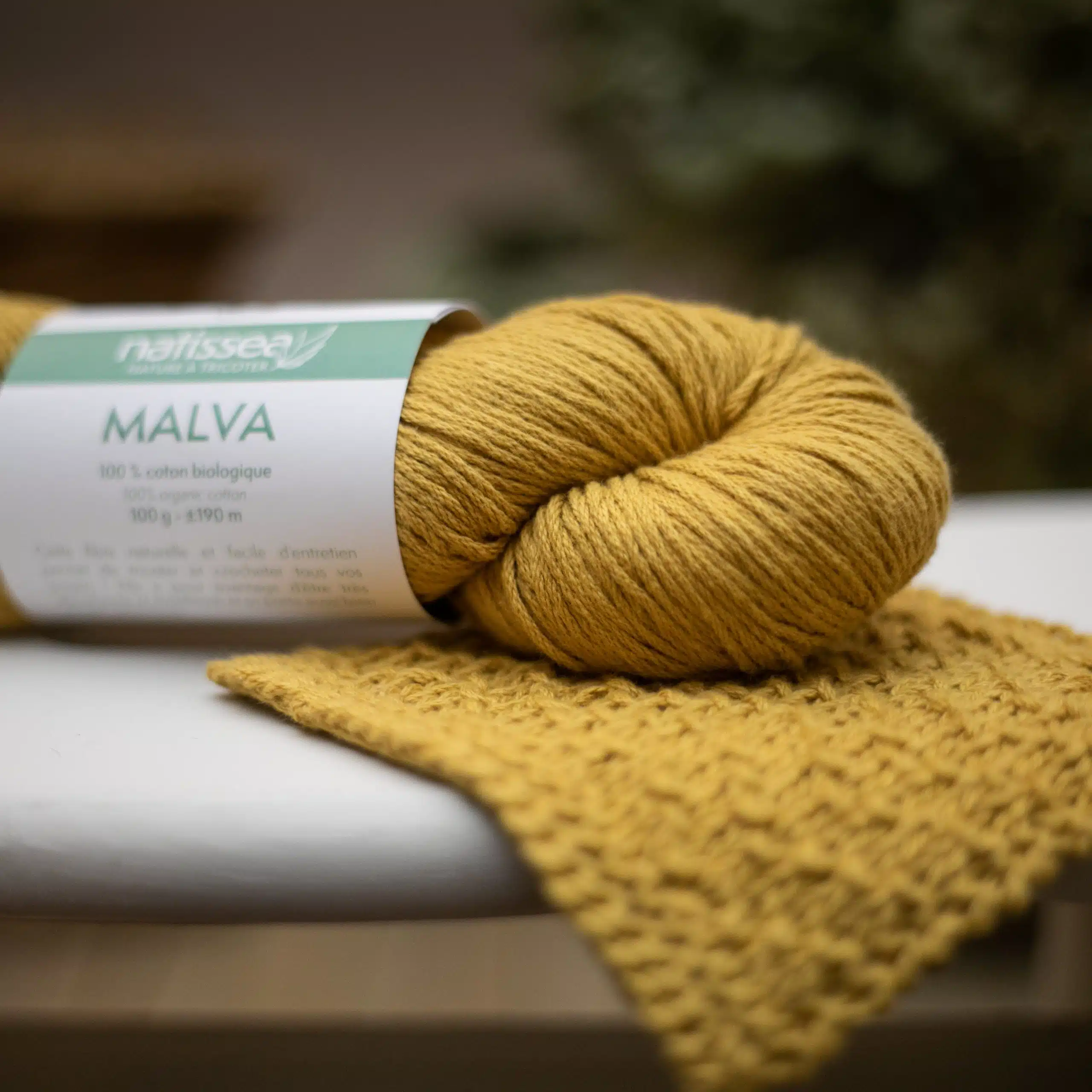 Malva Moutarde, fil végétal à tricoter en coton bio