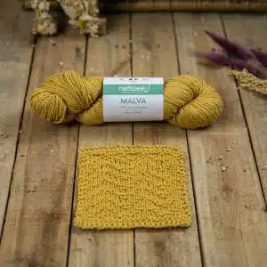 Malva Moutarde, fil végétal à tricoter en coton bio